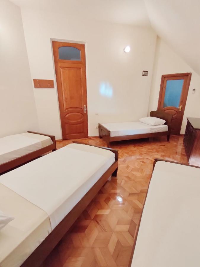 Batumi Sun Hostel Esterno foto