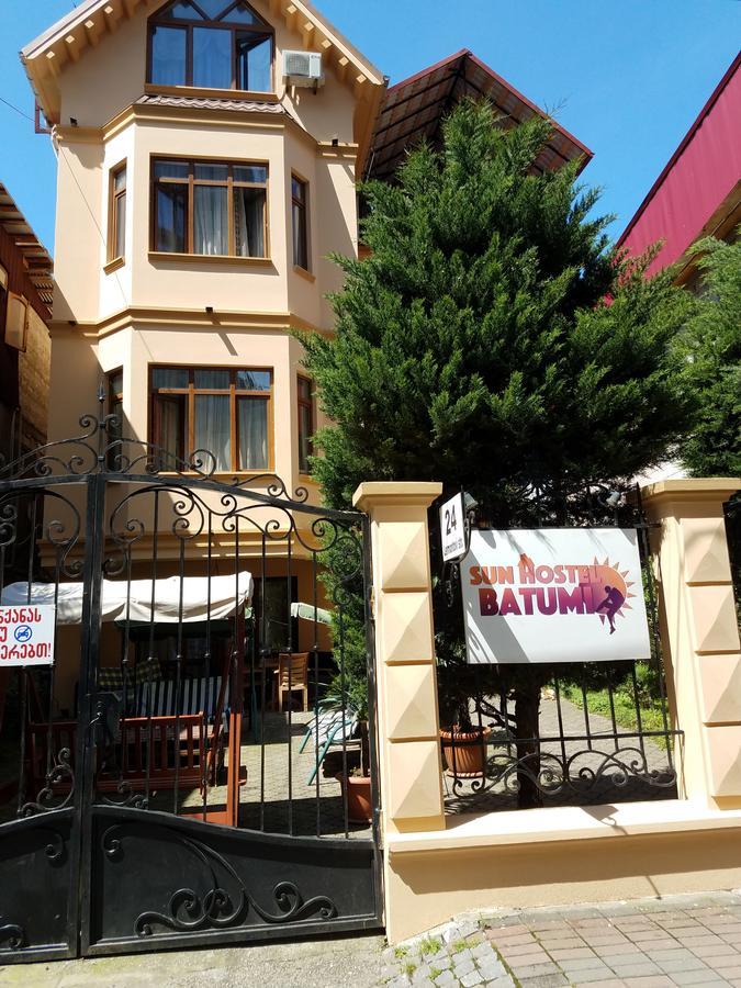 Batumi Sun Hostel Esterno foto